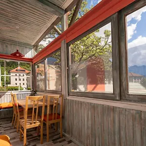 Absteige Innsbruck- Zentrale Ferienapartments Mit Balkon Und Gartennützung Innsbruck