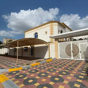 International Abu-dhabi Bed & Breakfast
